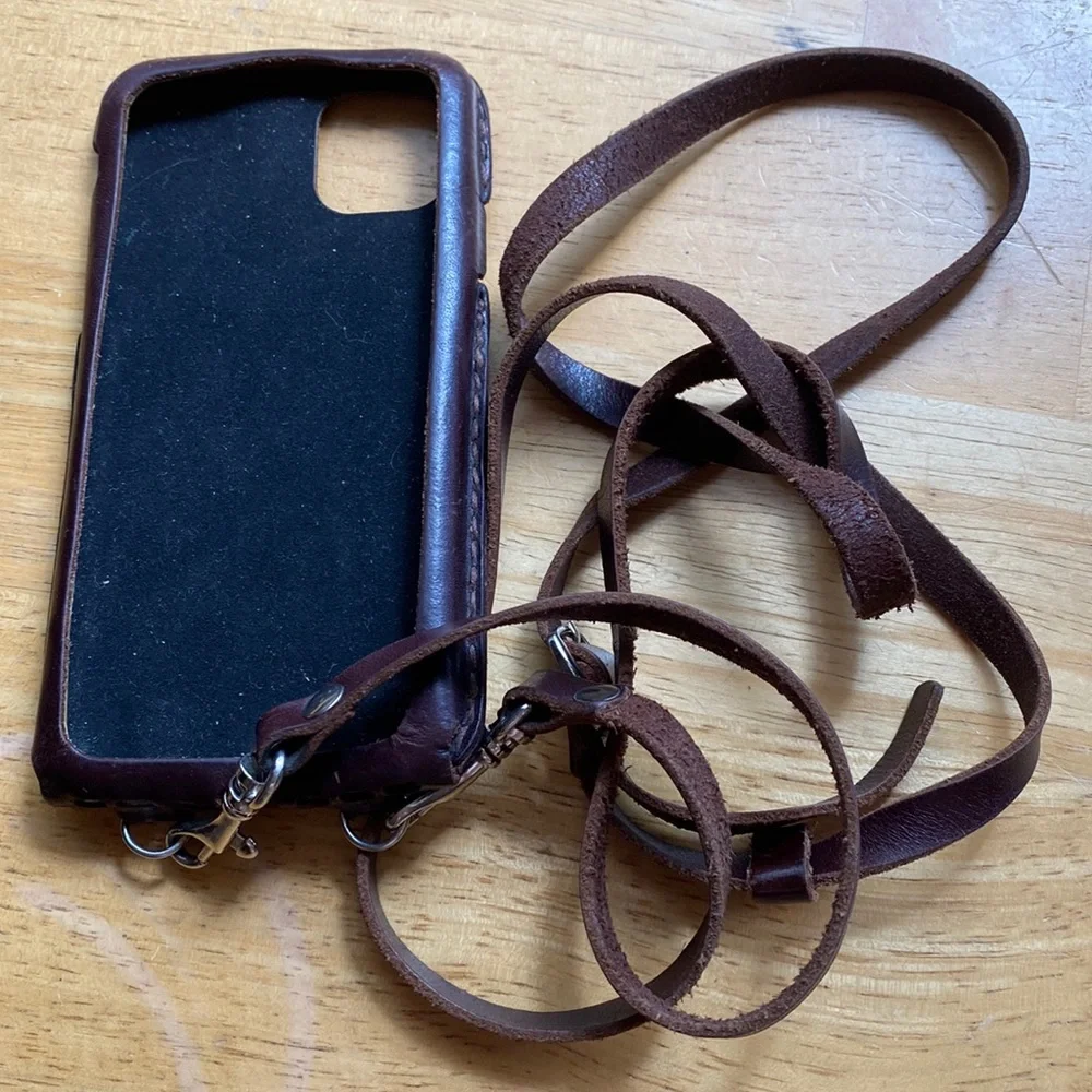 Leather phone case for iPhone 11 in pre-owned condition